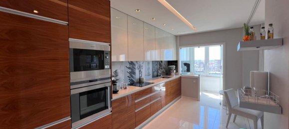 3 bedrooms Apartment in Povoa de Varzim, Portugal No. 130610 4