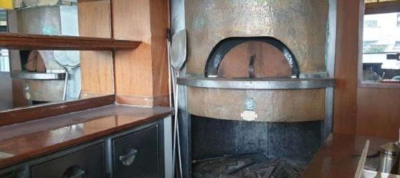 300m² Commercial property in Milan, Italy No. 248236 7