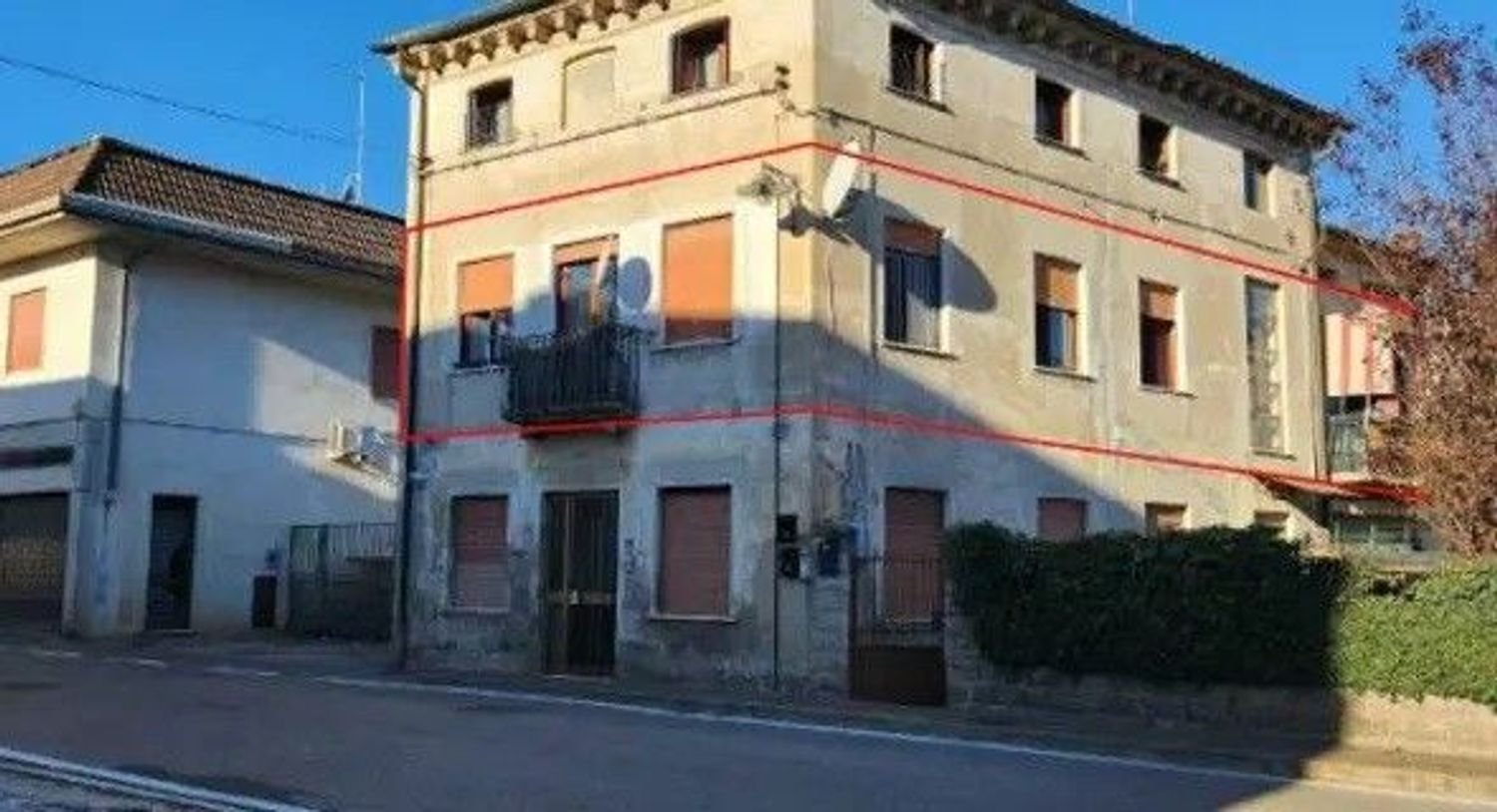 4 rooms Apartment in Isola Vicentina, Italy No. 219578