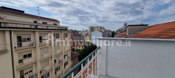 2 Schlafzimmer Wohnung in Alessandria, Italy, Nr. 258343 3