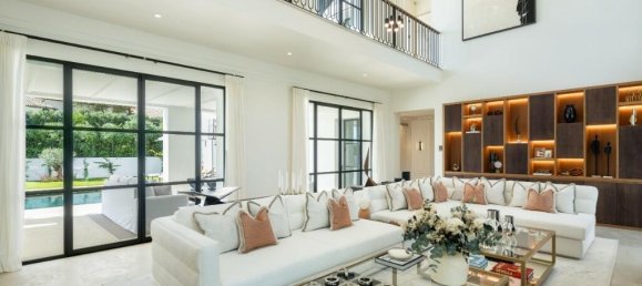 6 bedrooms Villa in Marbella, Spain No. 46856 5