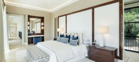 6 bedrooms Villa in Marbella, Spain No. 46856 15