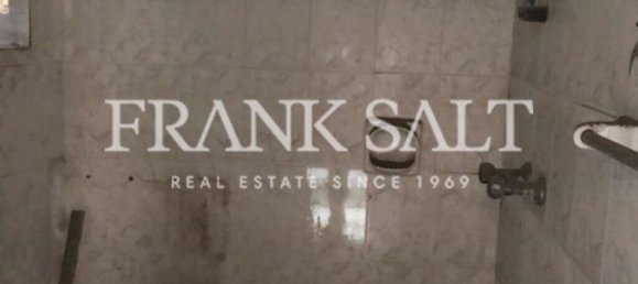 3 bedrooms Townhouse in Victoria, Malta No. 561 9