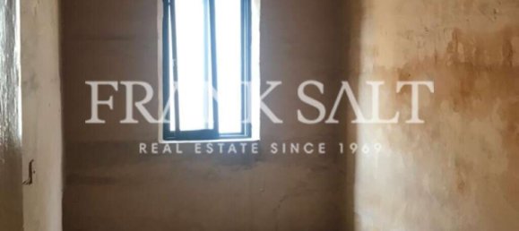 3 bedrooms Townhouse in Victoria, Malta No. 561 4