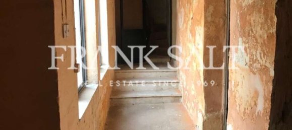 3 bedrooms Townhouse in Victoria, Malta No. 561 6