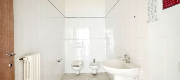 Büro in Pontedera, Italy 71m², Nr. 328064 13