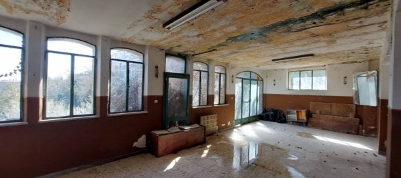 13 rooms House in Ripatransone, Italy No. 133346 33