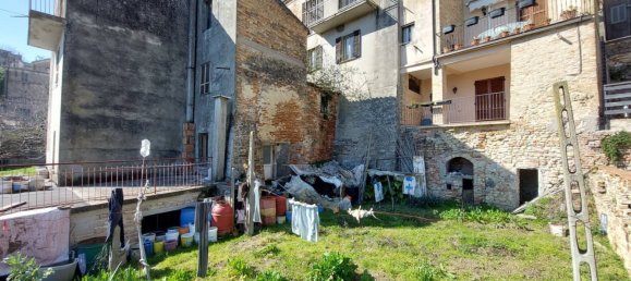 13 rooms House in Ripatransone, Italy No. 133346 15