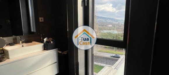 3 bedrooms House in Guimaraes, Portugal No. 37993 13