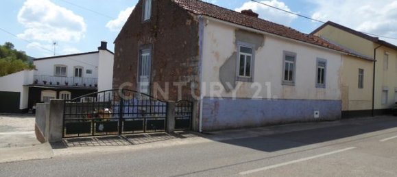 4 bedrooms House in Macas de Dona Maria, Portugal No. 16178 3