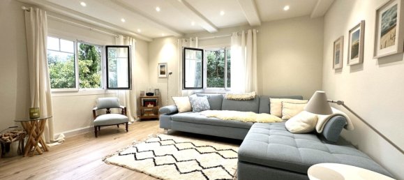 4 bedrooms Villa in Arcachon, France No. 297706 2