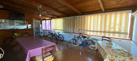 Квартира с 6 спальнями в Альба Адриатика, Италия № 350444 22