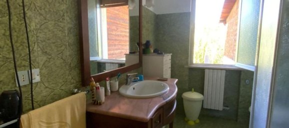 Квартира с 6 спальнями в Альба Адриатика, Италия № 350444 14