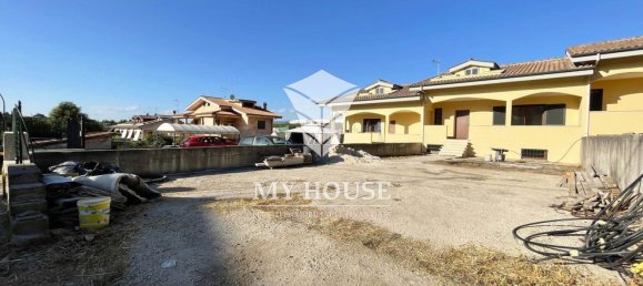 7غرفة منزل في San Cesareo, Italy رقم 16630 28