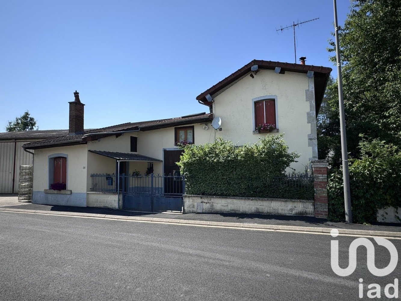 2 chambres Maison de ville à Colombé-la-Fosse, France No. 250363