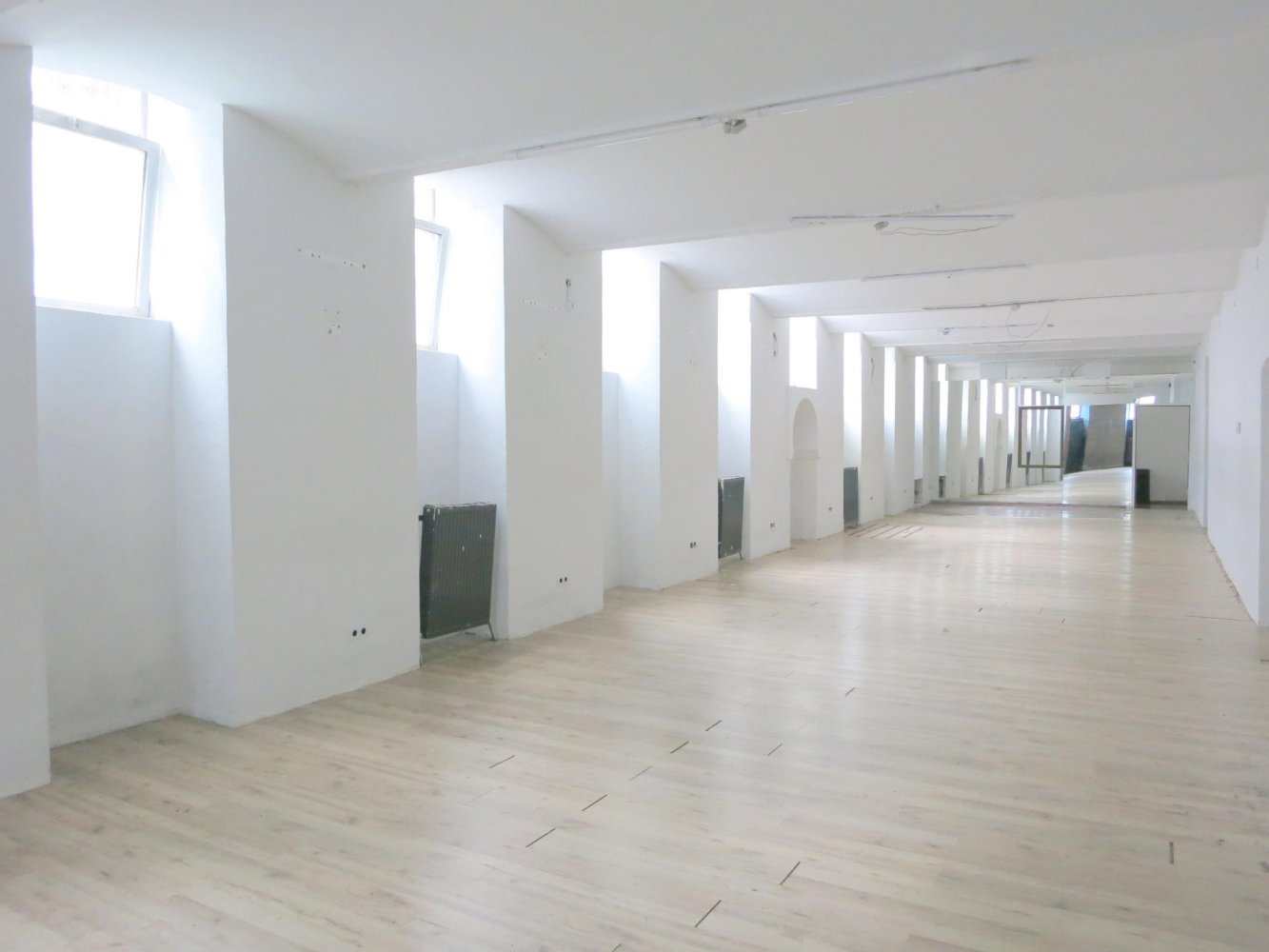 210m² Commercial property in Meidling, Austria No. 194790