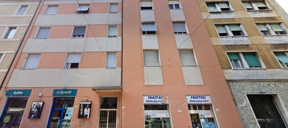 5 bedrooms Apartment in Ancona, Italy No. 356225 3