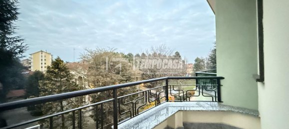 Apartamento de 2 habitaciónes en Grugliasco, Italy No. 40399 11