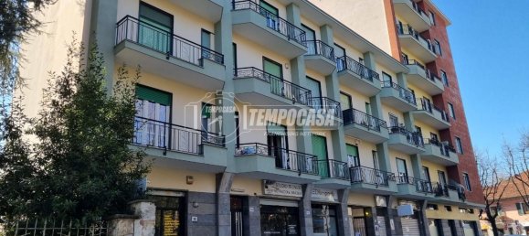 Apartamento de 2 habitaciónes en Grugliasco, Italy No. 40399 13