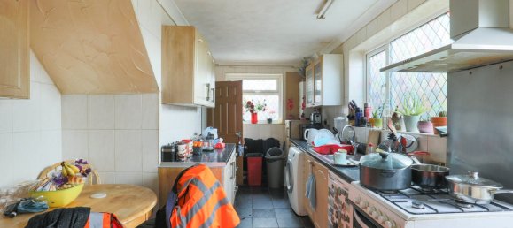 3 bedrooms House in Stroud, United Kingdom No. 2121 7