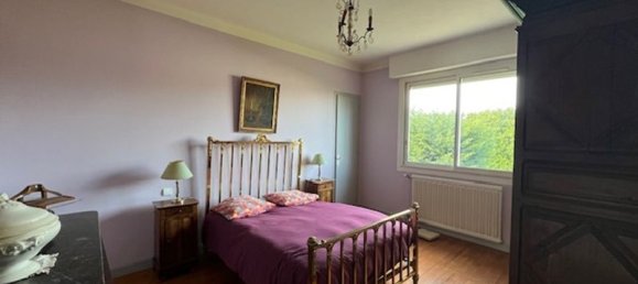 5 bedrooms House in Aiguillon, France No. 100230 9