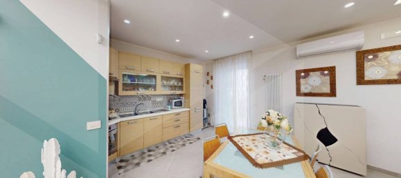 5غرفة منزل في Brusciano, Italy رقم 21415 5