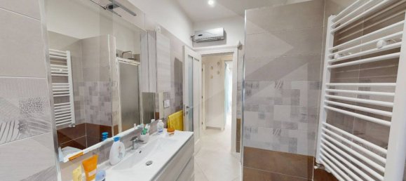 5غرفة منزل في Brusciano, Italy رقم 21415 21