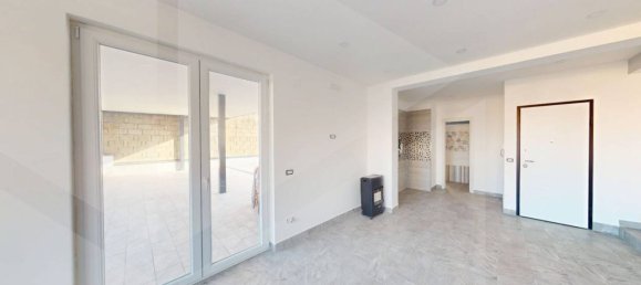 5غرفة منزل في Brusciano, Italy رقم 21415 3