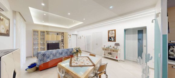 5غرفة منزل في Brusciano, Italy رقم 21415 12