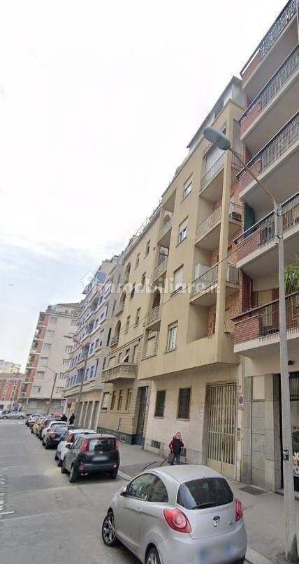 1 bedroom Apartment in Turin, Italy No. 101514