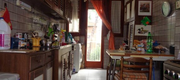 6 rooms Apartment in Rome, Italy No. 26041 15
