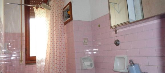 6 rooms Apartment in Rome, Italy No. 26041 25