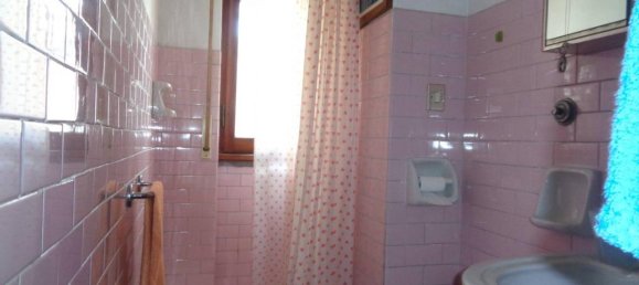 6 rooms Apartment in Rome, Italy No. 26041 24