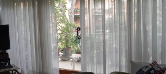 6 rooms Apartment in Rome, Italy No. 26041 7