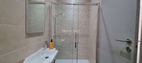 Квартира с 3 спальнями в Сент-Джулианс, Мальта № 7660 36