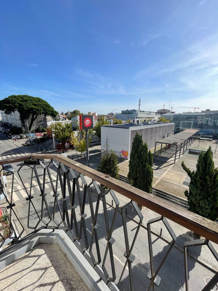 3 chambres Appartement à Sao Mamede de Infesta, Portugal No. 347790