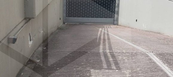  Garage in Bari, Italy No. 33882 17