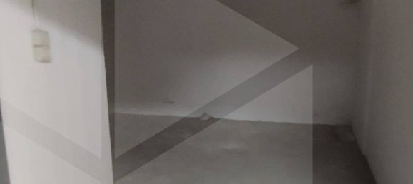  Garage in Bari, Italy No. 33882 11