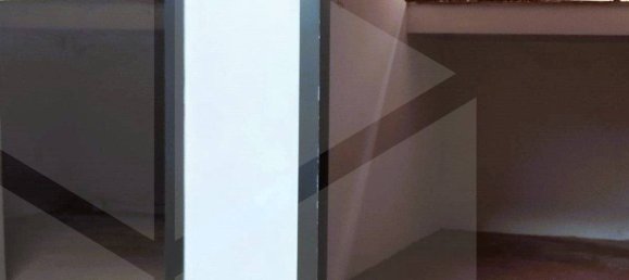  Garage in Bari, Italy No. 33882 32