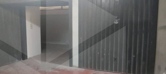  Garage in Bari, Italy No. 33882 19