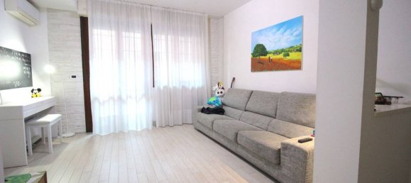 2 chambres Appartement à Bologna, Italy No. 34463 2