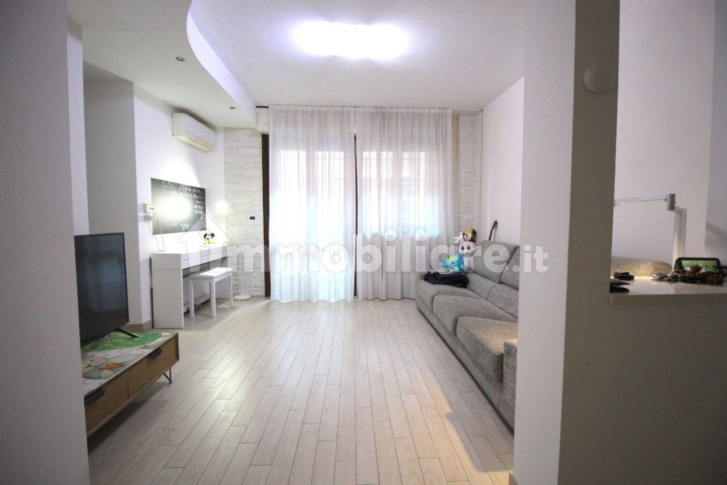 2 chambres Appartement à Bologna, Italy No. 34463