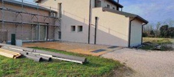 3 bedrooms Apartment in Spresiano, Italy No. 376971 17