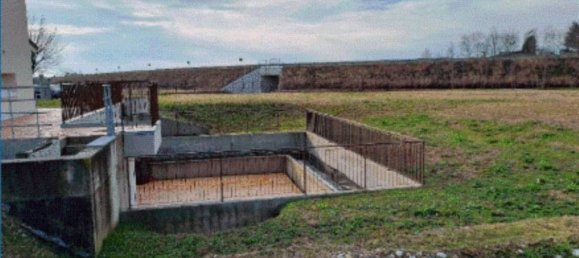 3 bedrooms Apartment in Spresiano, Italy No. 376971 8