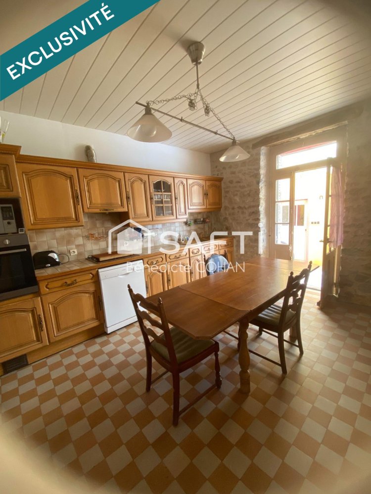 4 Schlafzimmer Stadthaus in Orne, France, Nr. 327315