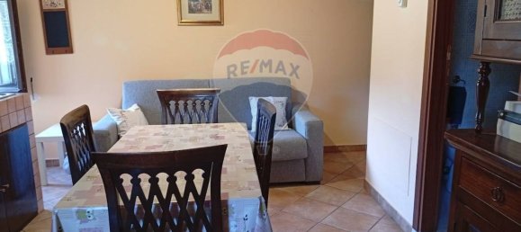 3 bedrooms Apartment in Barrea, Italy No. 358197 11