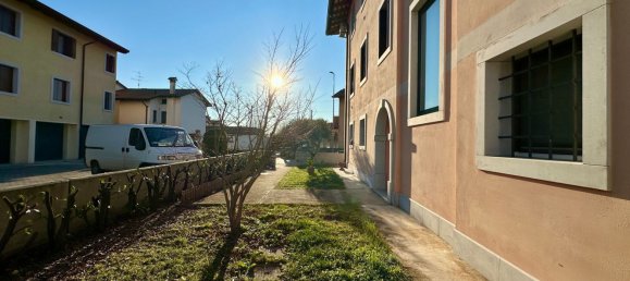 4 rooms Apartment in Udine, Italy No. 99126 15