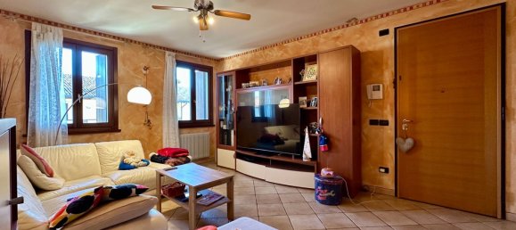 4 rooms Apartment in Udine, Italy No. 99126 5