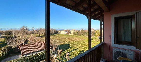 4 rooms Apartment in Udine, Italy No. 99126 8