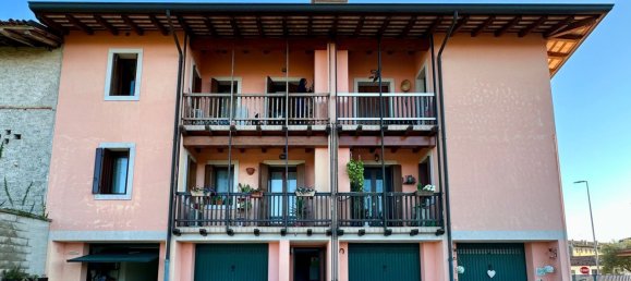 4 rooms Apartment in Udine, Italy No. 99126 16